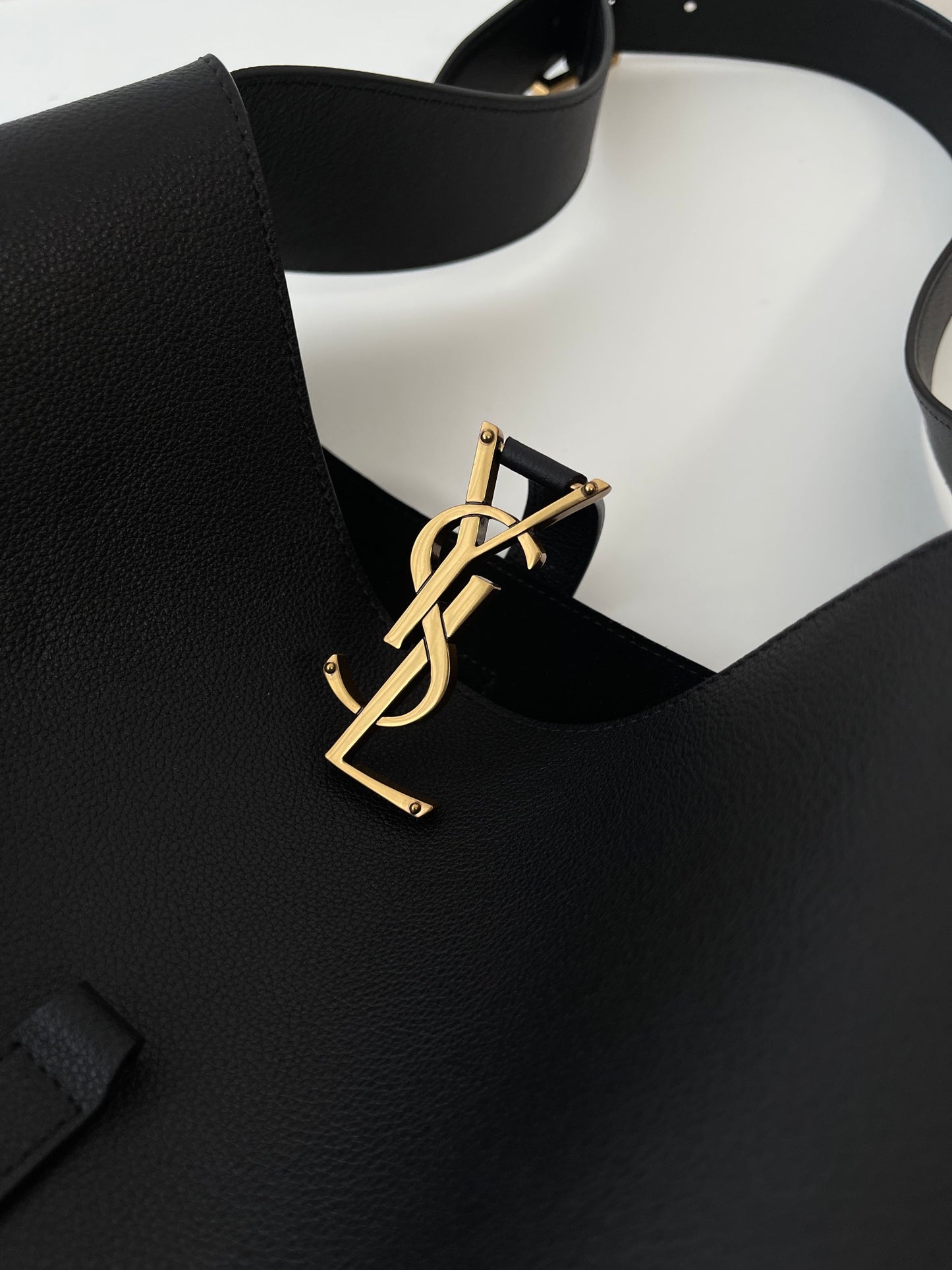 Y$L Soft h0b0 black large size.