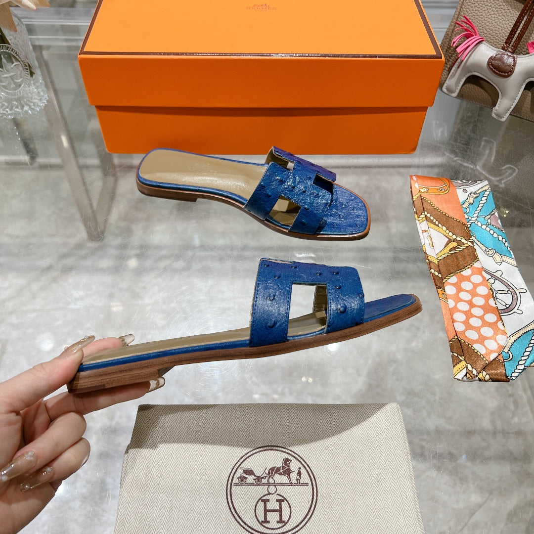 H slippers