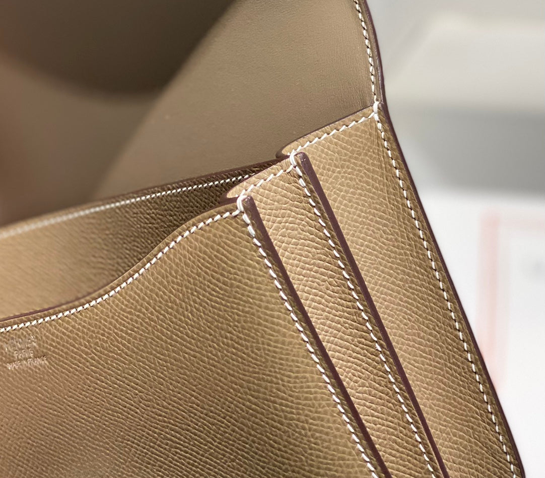 ππ¨π§π¬πππ§ππ H&er