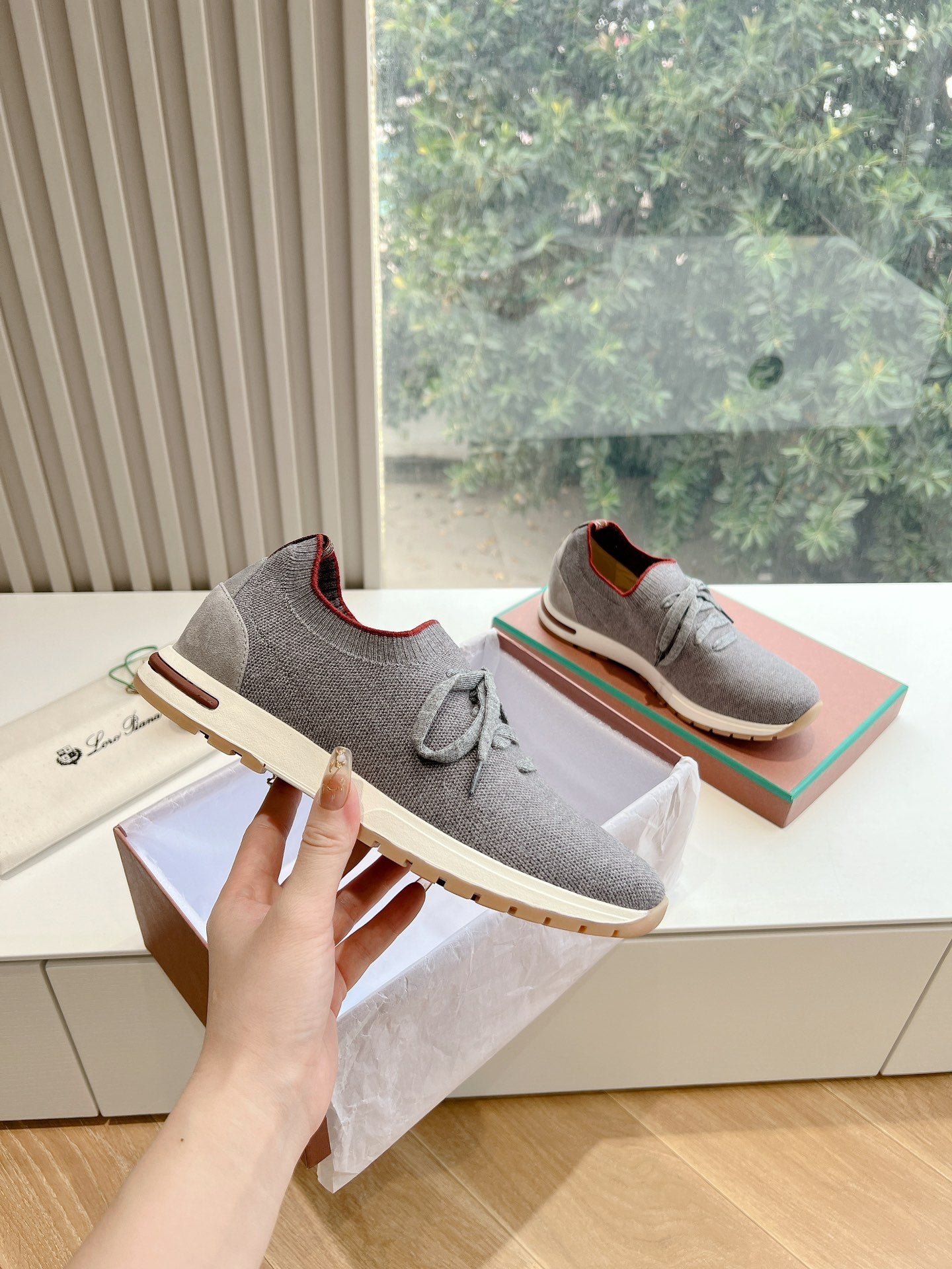 360 Flexy Walk $neakers