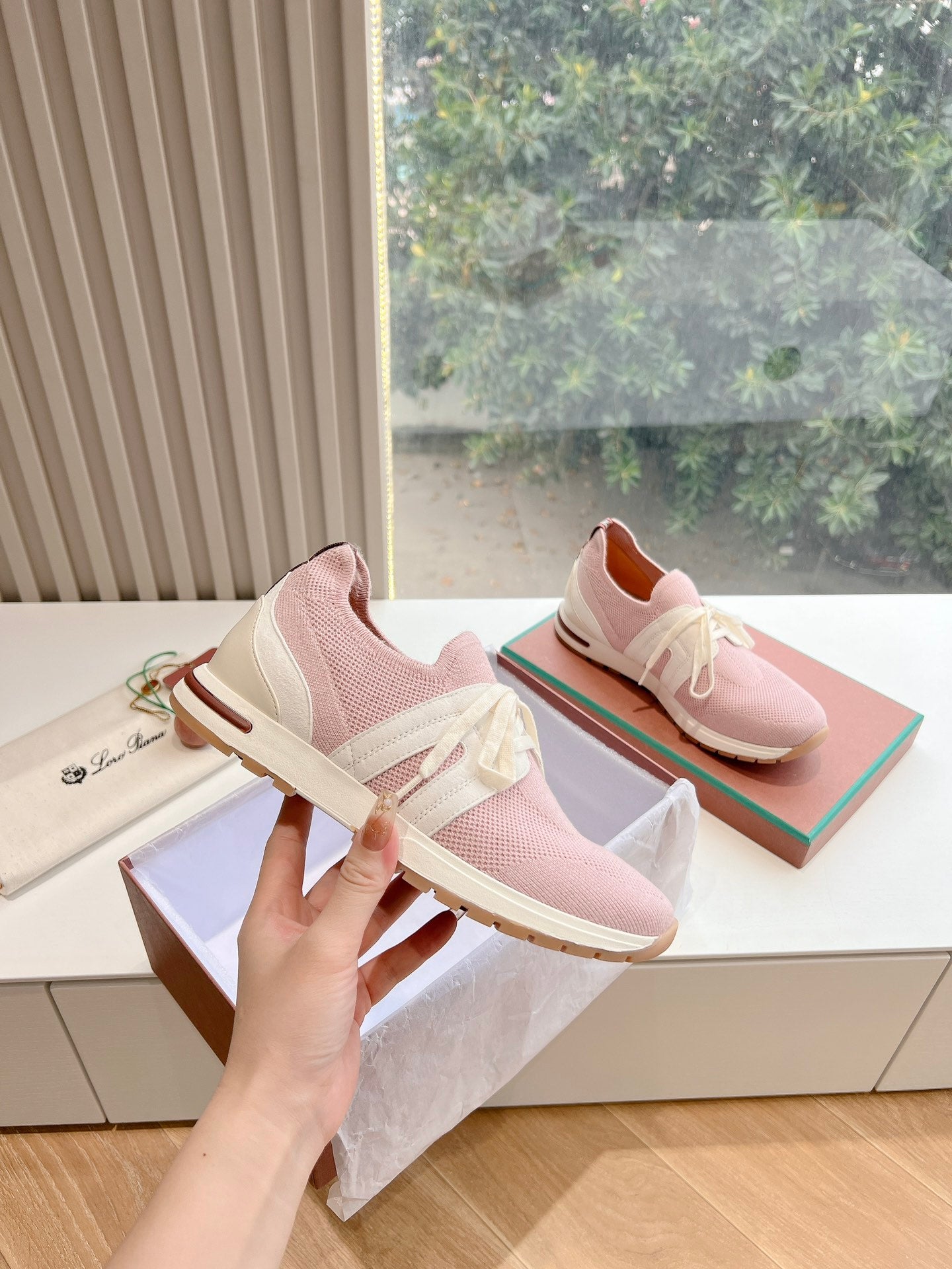 360 Flexy Walk $neakers