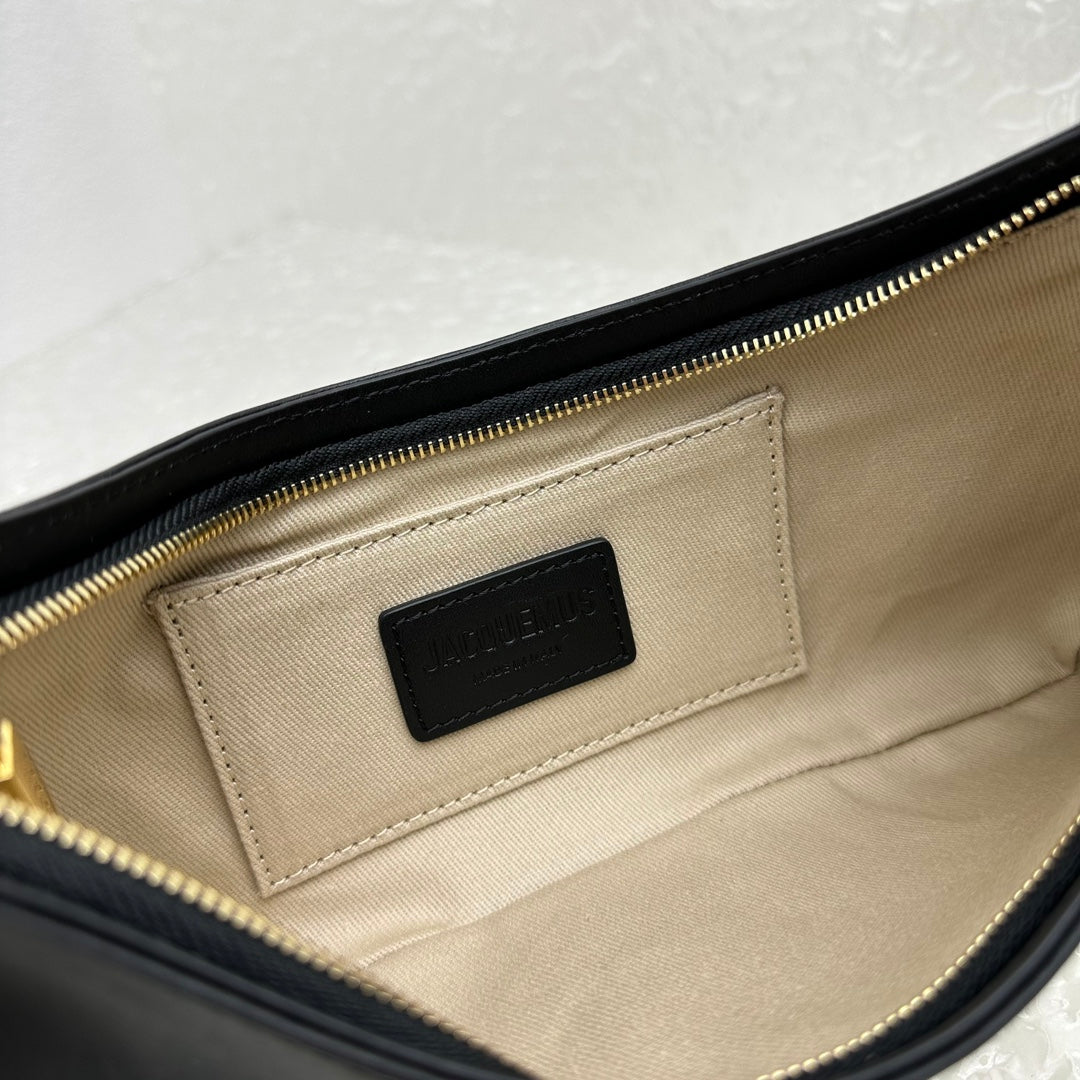 LE RAOHIA - Jacquemus