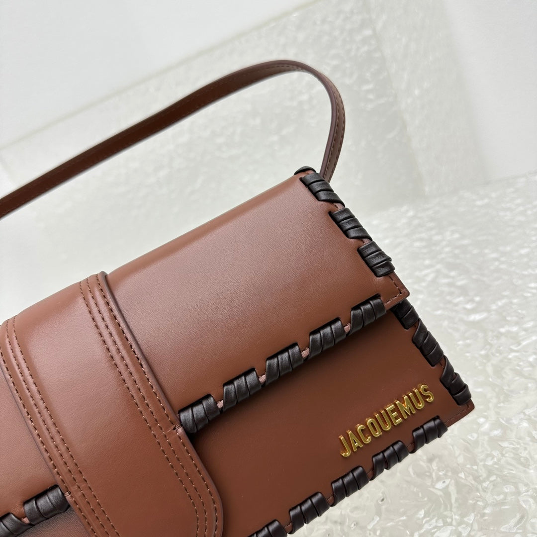 Jacquemus shoulder bag