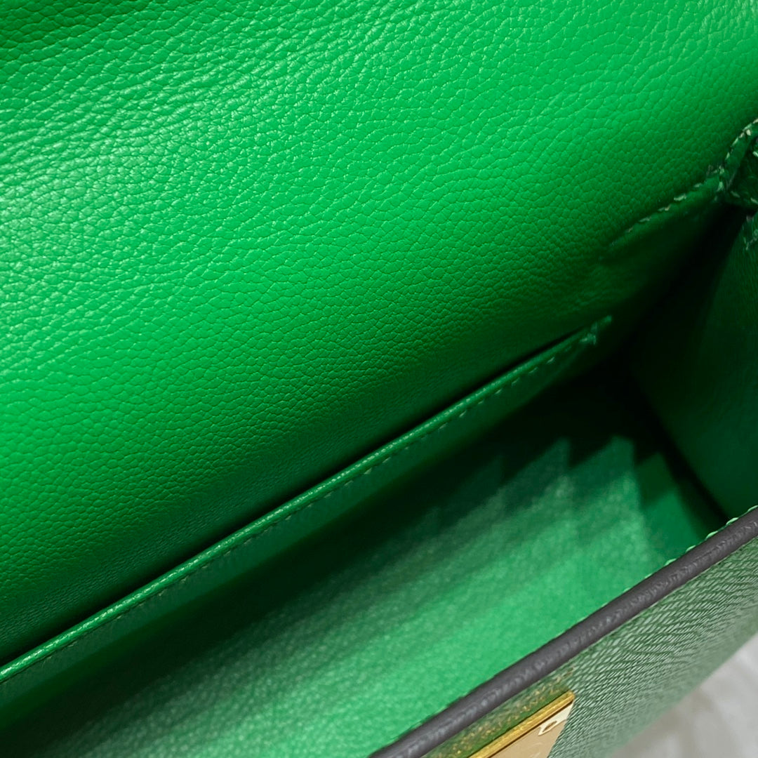 ๐๐๐ฃ๐ ๐๐๐ก๐ก๐ฎ