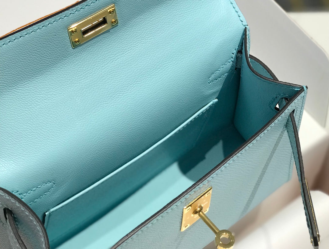 ๐๐๐ฃ๐ ๐๐๐ก๐ก๐ฎ