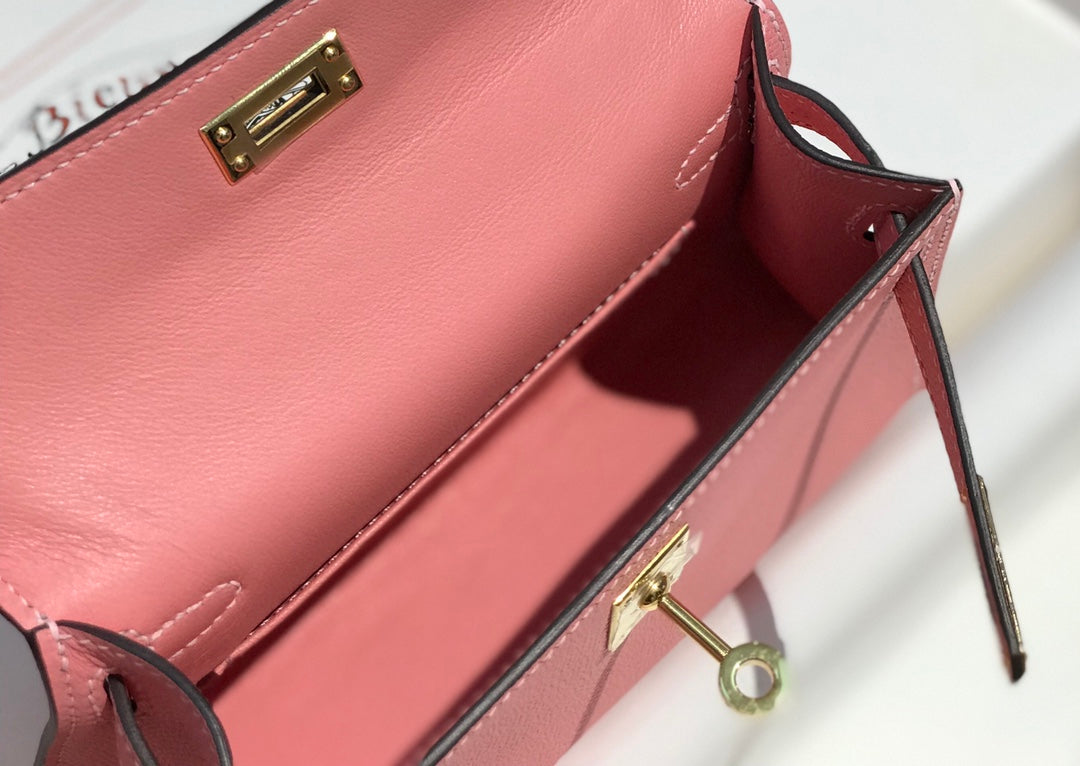 ๐๐๐ฃ๐ ๐๐๐ก๐ก๐ฎ