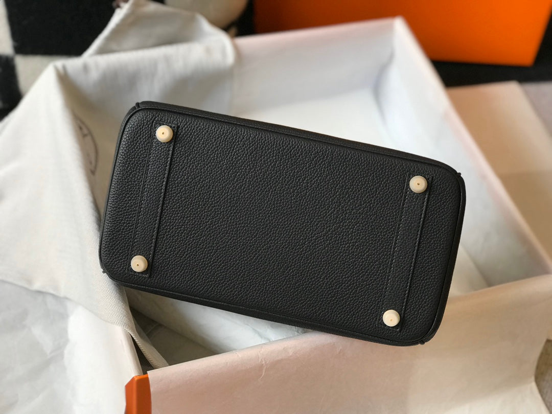 plat!num t0uch b!rk!n