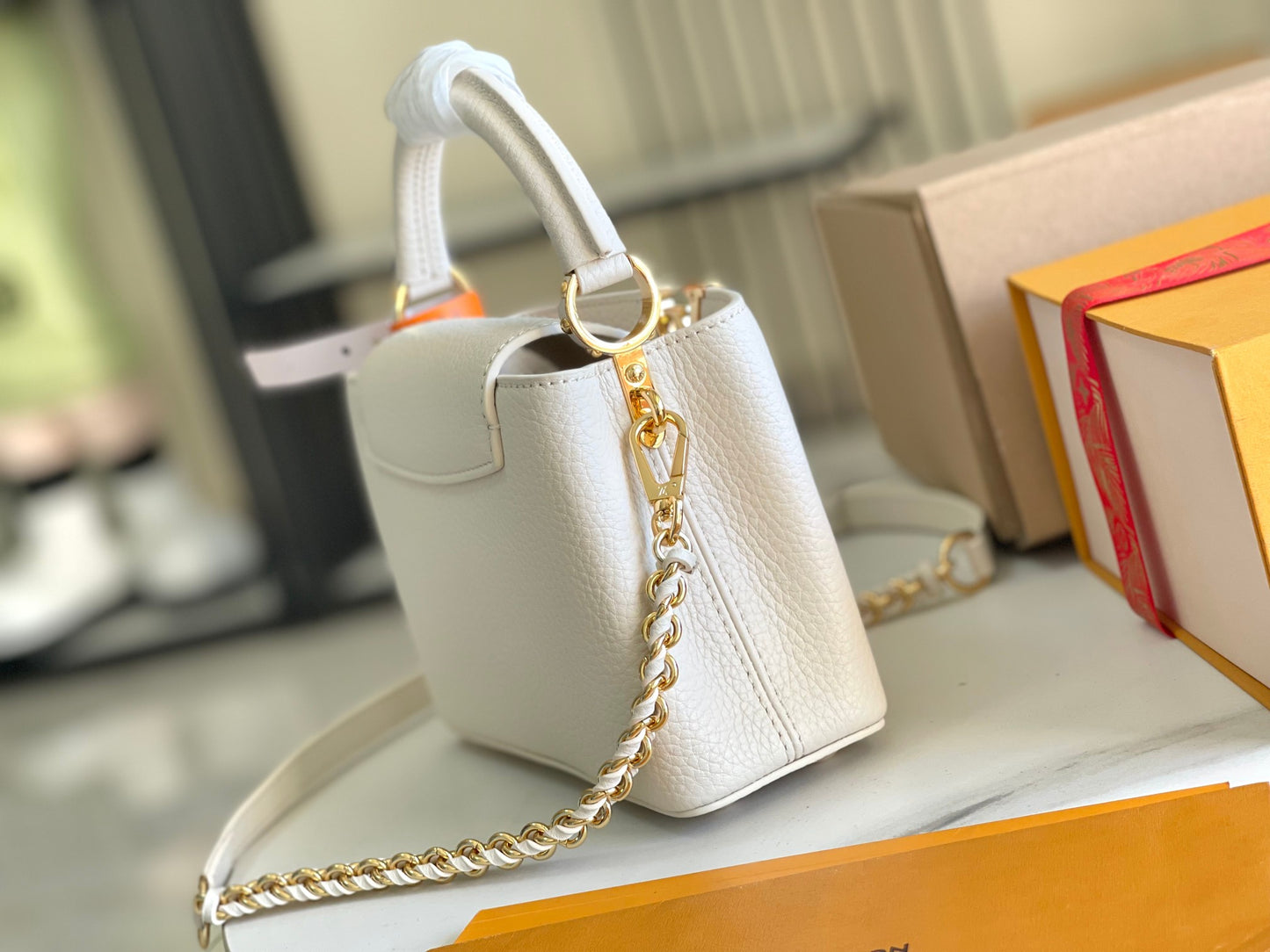 Capucines Mini handbag