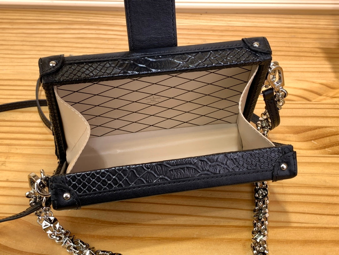 Petite Malle Shoulder Bag