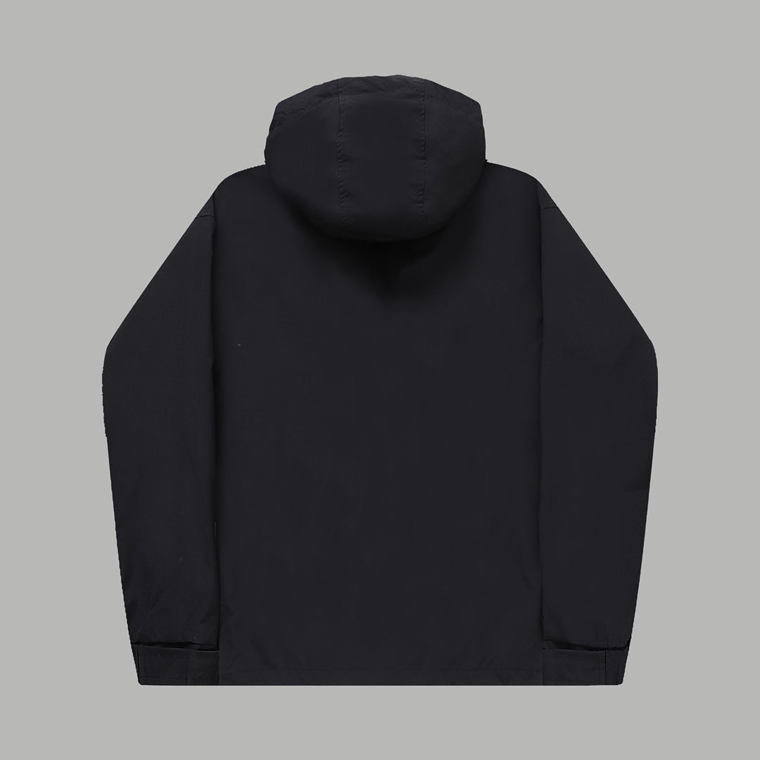 Descente performance outdoor jacket