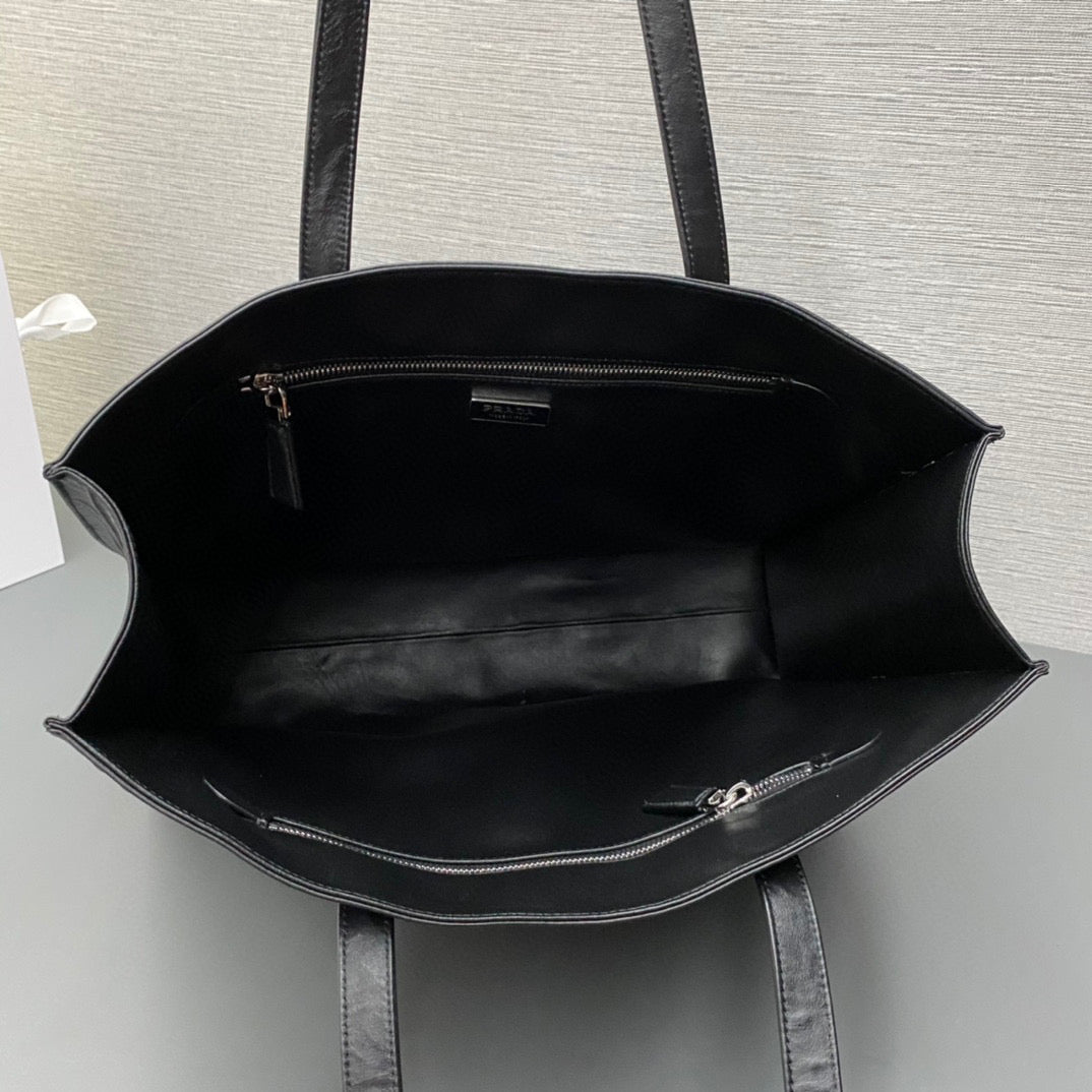 Prad tote bag