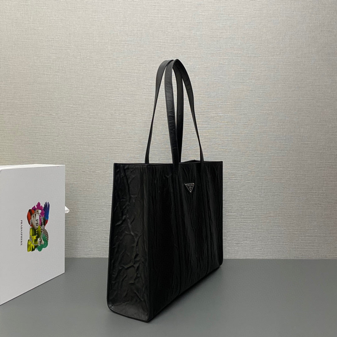 Prad tote bag