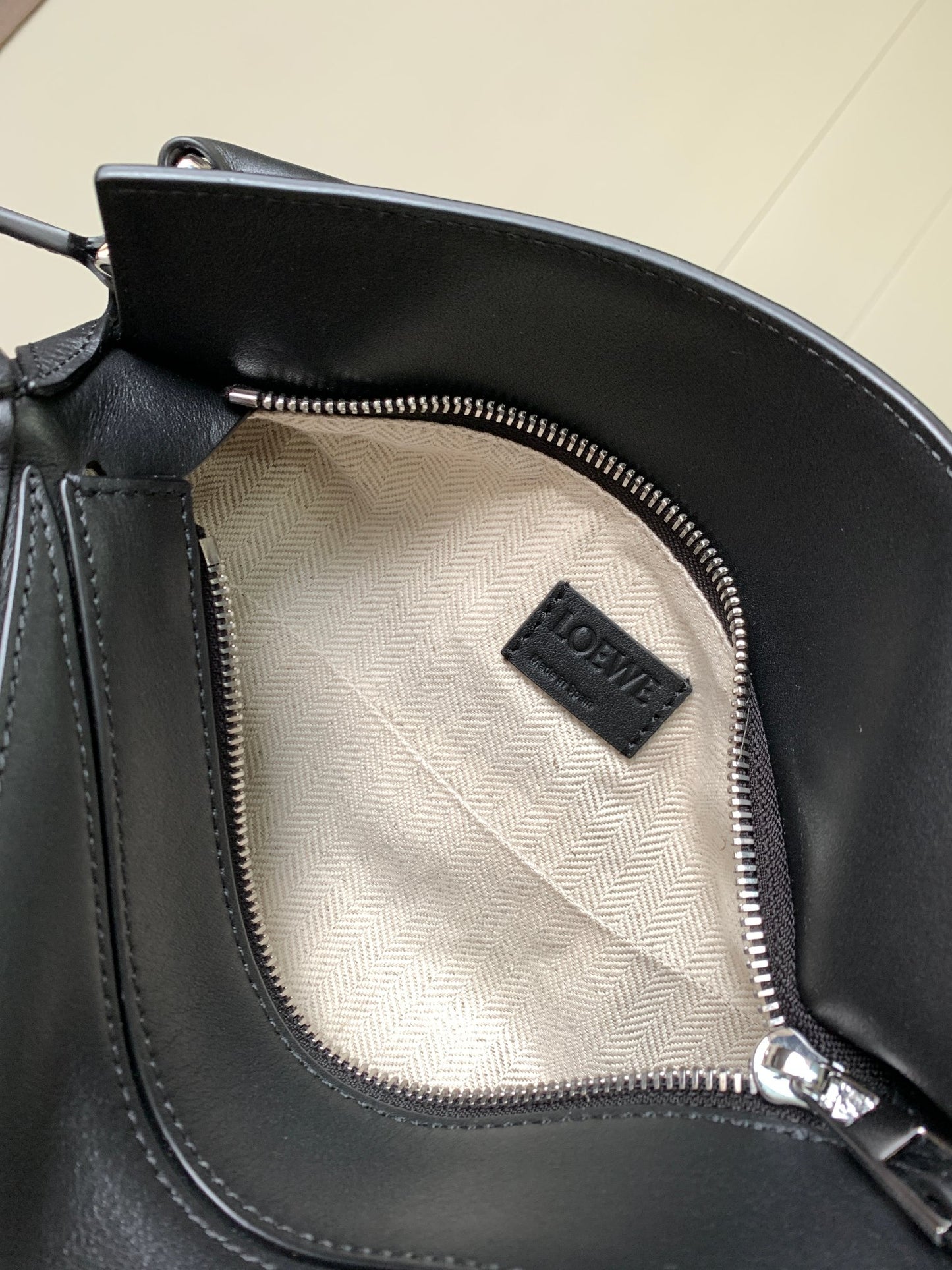 Loewe Puzzle handbag 24Cm