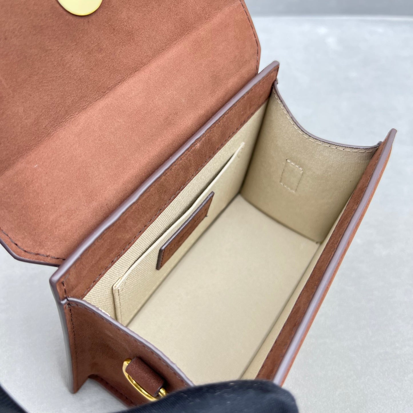 Jacquemus Le Chiquito