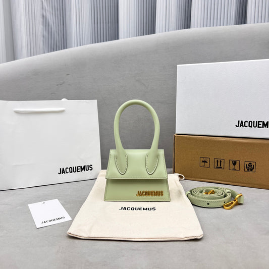 Jacquemus mini