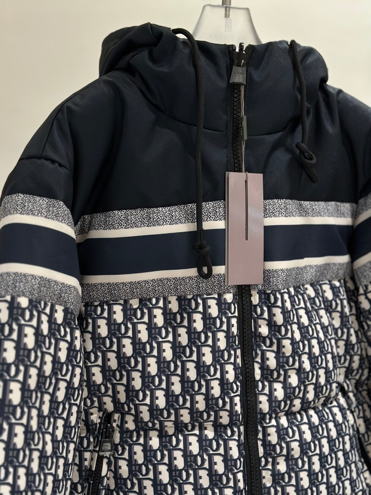 CD 2 Face Puffer Jacket