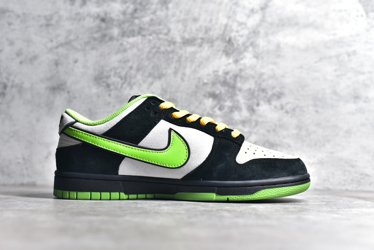 The Powerpuff Girls x Nk Dunk SB Low