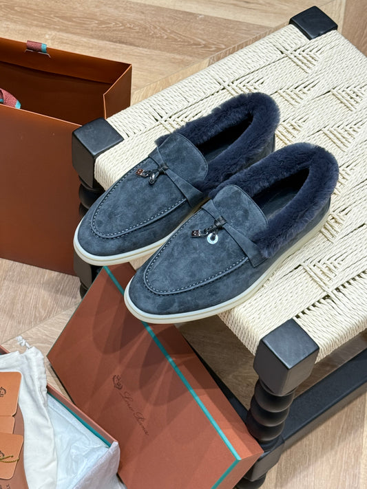 𝐋𝐏 𝐒𝐮𝐦𝐦𝐞𝐫 𝐂𝐡𝐚𝐫𝐦𝐬 𝐖𝐚𝐥𝐤